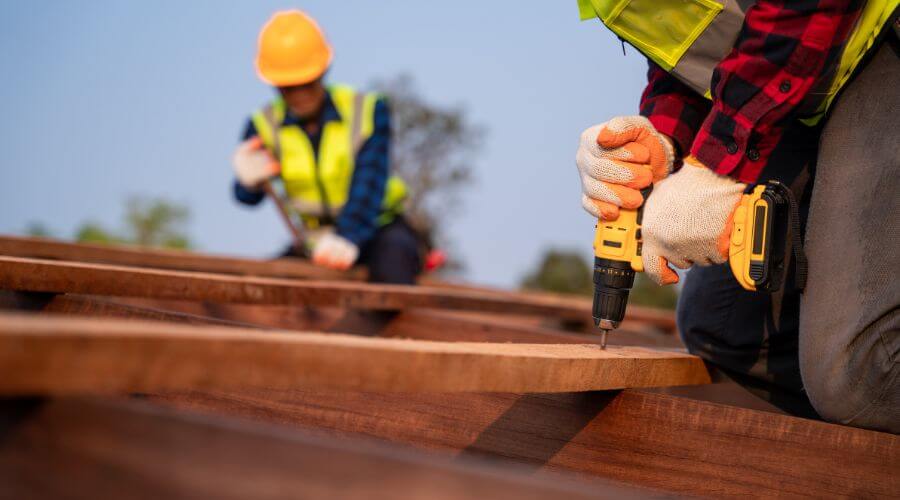 Professional residential roofers in Douglas, AK
